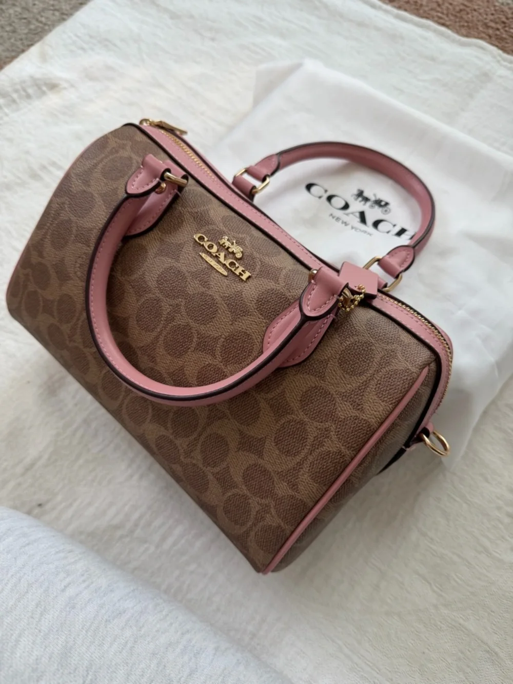 Coach Rowan Satchel Signature Canvas - Picture 2 of 16
